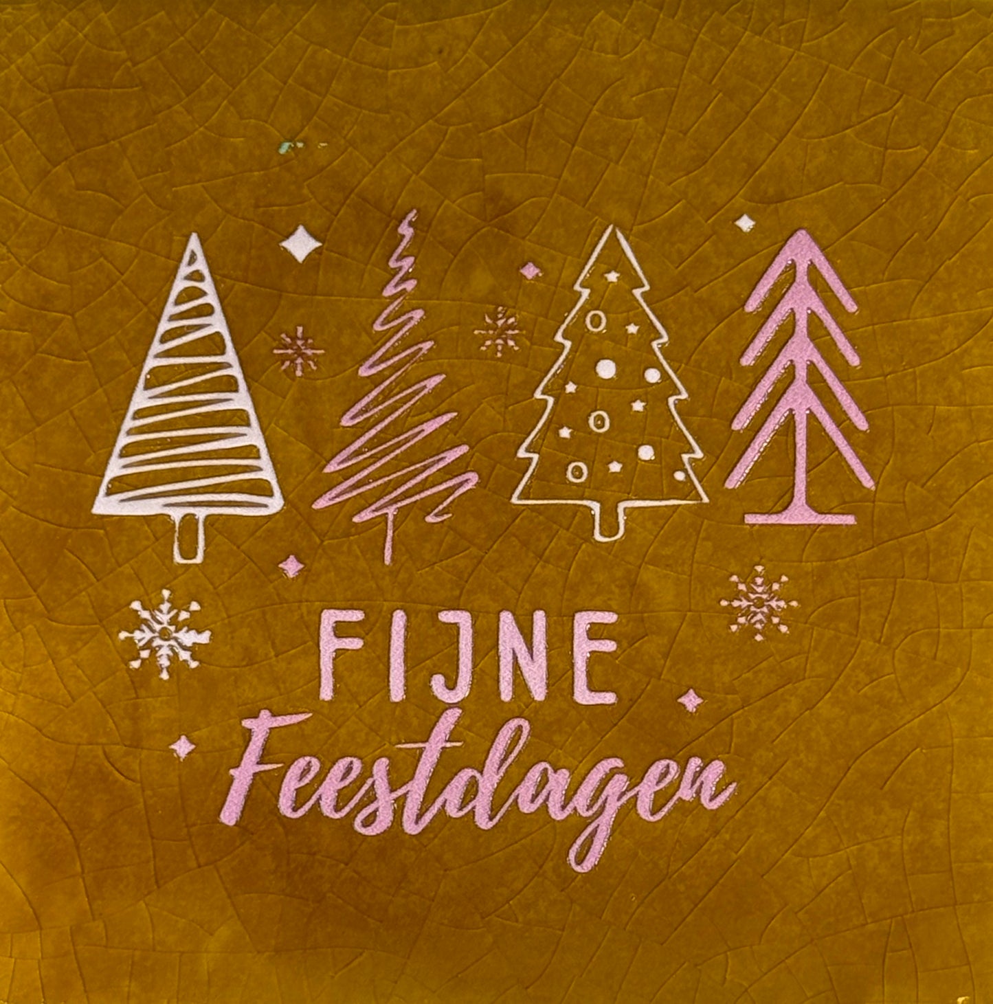 Quote tegeltje 'fijne feestdagen' 4 bomen oker/combi 2