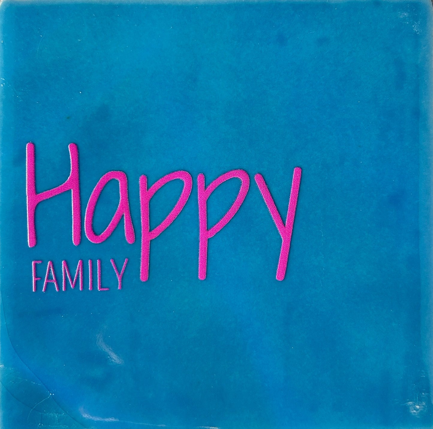 Quote tegeltje 'happy Family' lichtblauw/roze
