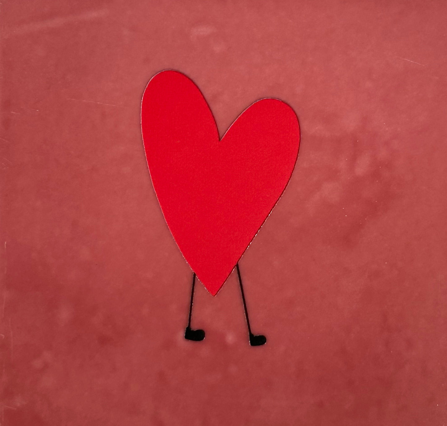 Quote tegeltje 'Hartje op pootjes' roze/rood