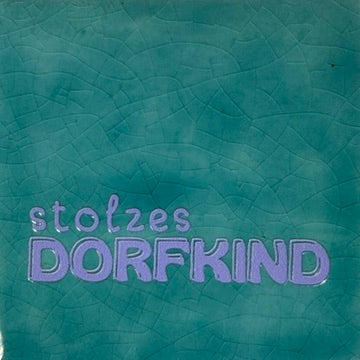 Quote tegeltje 'stolzes dorfkind' groen/lila