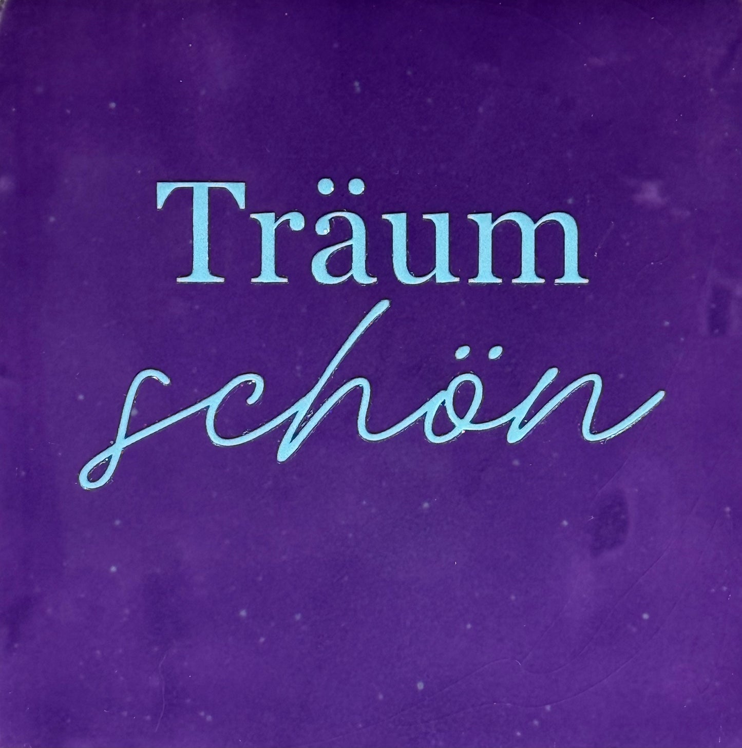 Quote tegeltje 'Träum schön' paars/turqouise