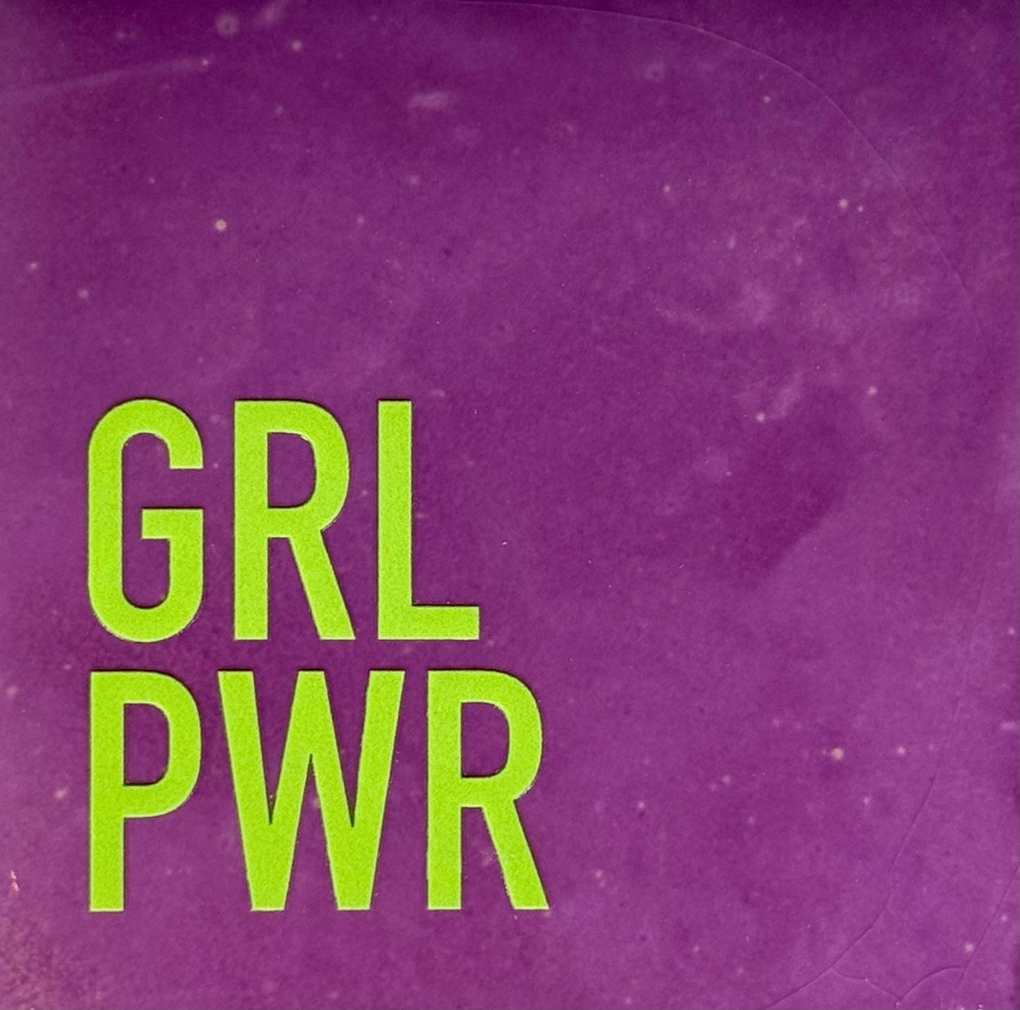 Quote tegeltje 'GRL PWR' lila/lime
