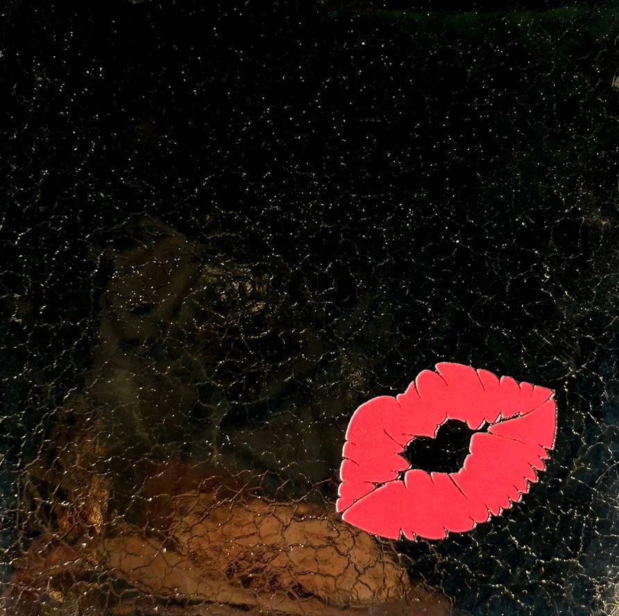 Quote tegeltje 'Lippen' goud/rood