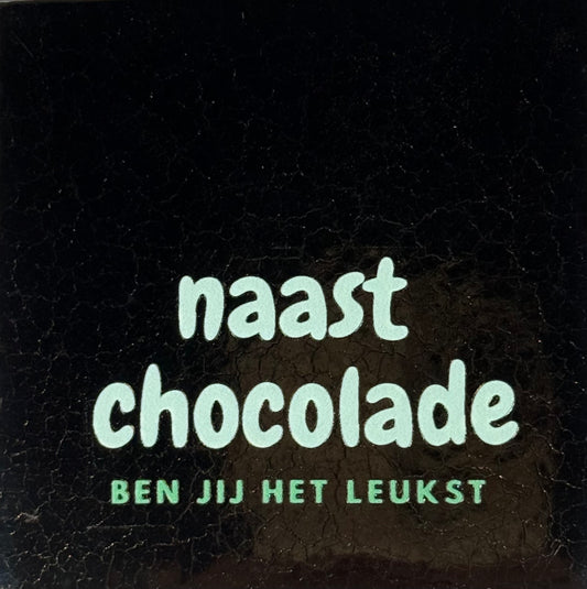 Quote tegeltje 'naast chocolade..' goud/lichtgroen(mint)