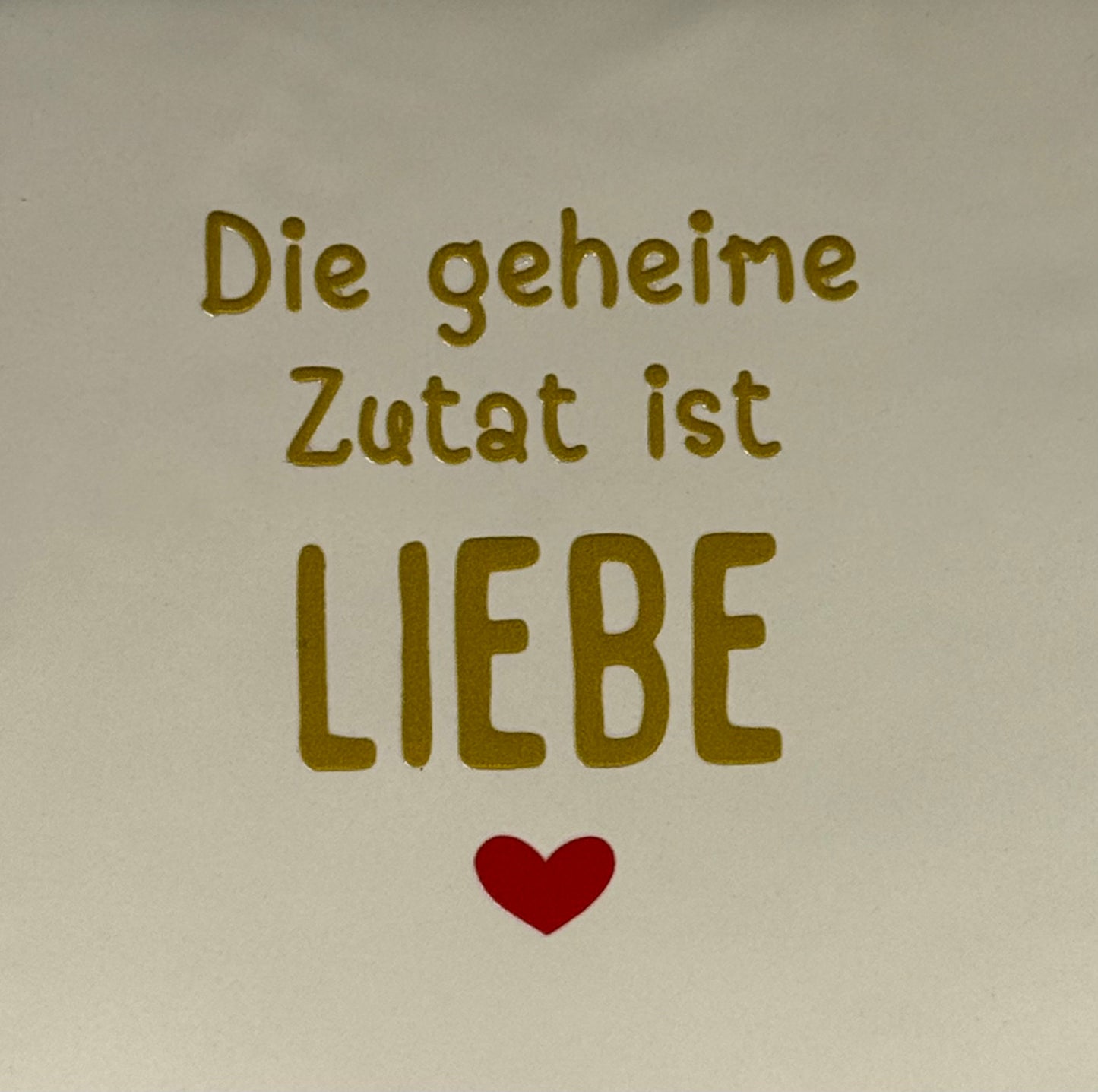 Quote tegeltje 'Die geheime Zutat ist Liebe' creme/goud(rood)