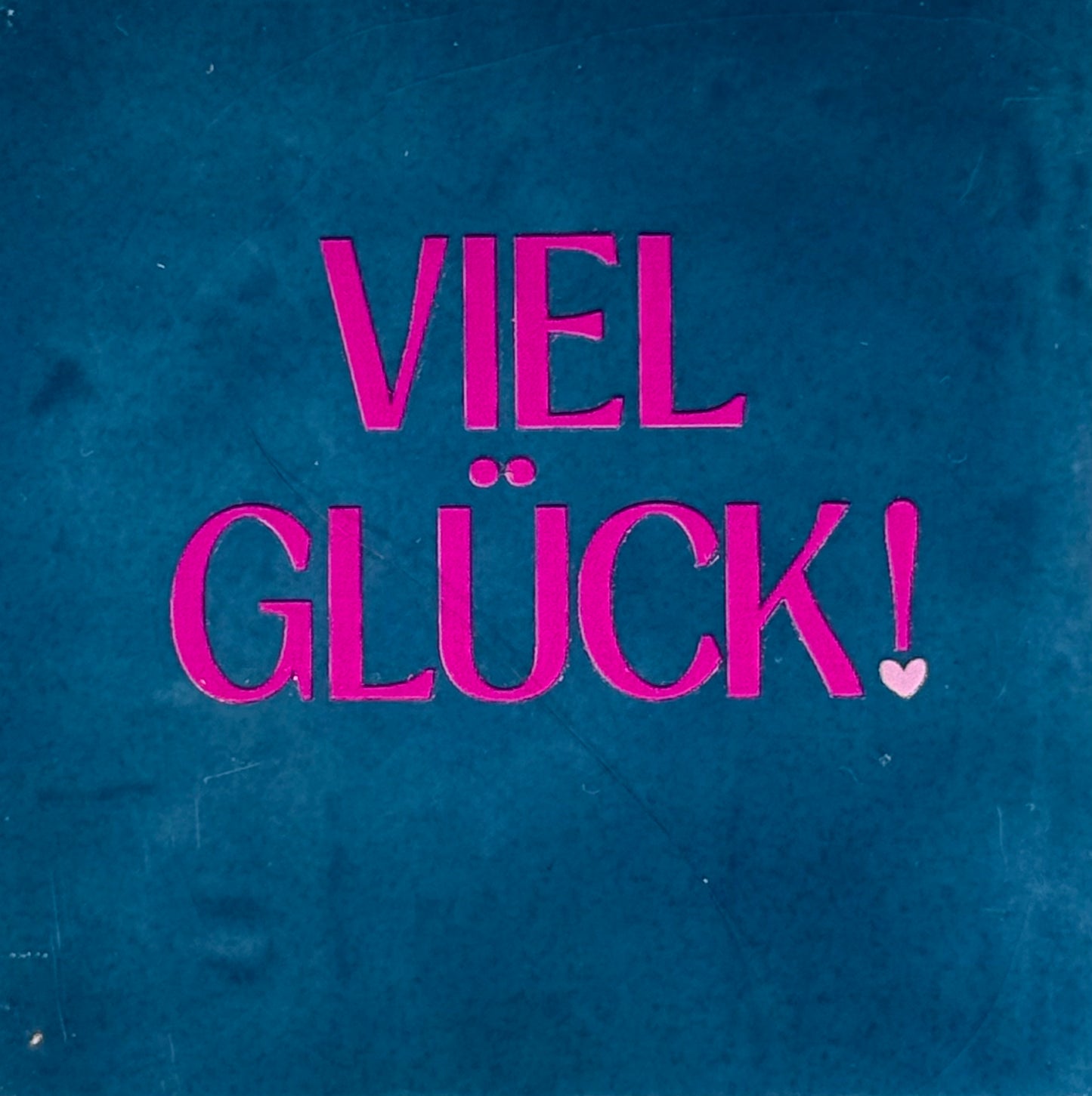 Quote tegeltje 'viel Glück' donkerblauw/knalroze(warmroze)